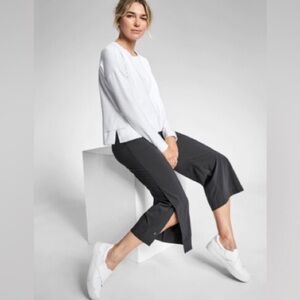 Athleta Tribeca Pant Size 4 Black Crop